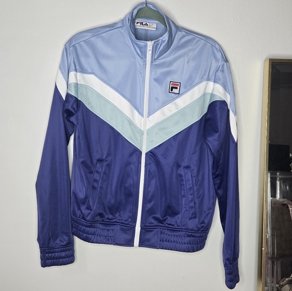 Fila jacket Sz S - Picture 9 of 9